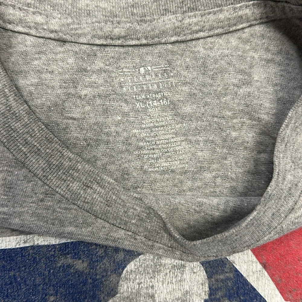 MLB Gray Short Sleeve baseball Tee Sz XL - Picture 3 of 3